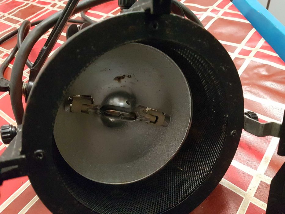 Projector antigo de teatro ou fotografia