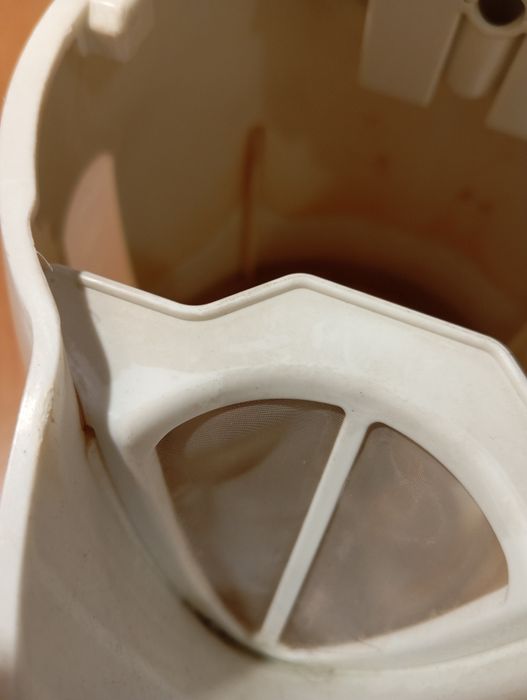 Чайники  электрические. Поломанные текут