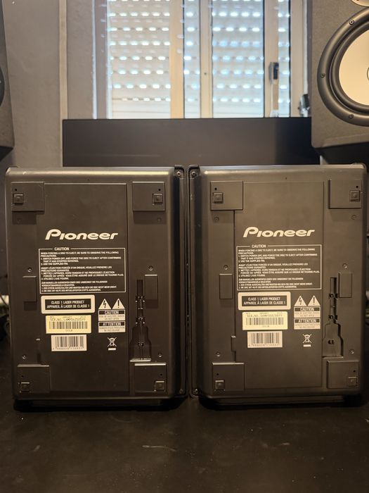 Par de Leitores Pioneer CDJ-350 - Totalmente Operacionais