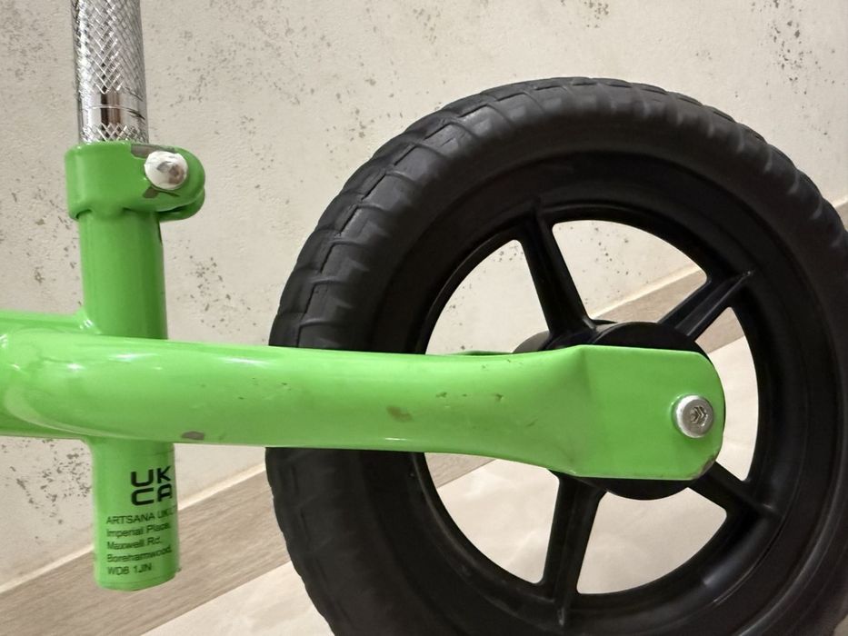 Біговел Chicco Green Rocket