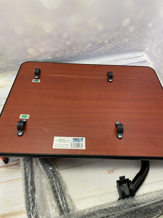 Приліжковий столик NRS Helscare M01278