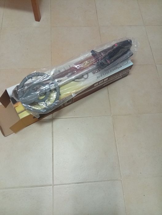 Detector de Metais Esperanza - Leve, Preciso e Fácil de Usar!
