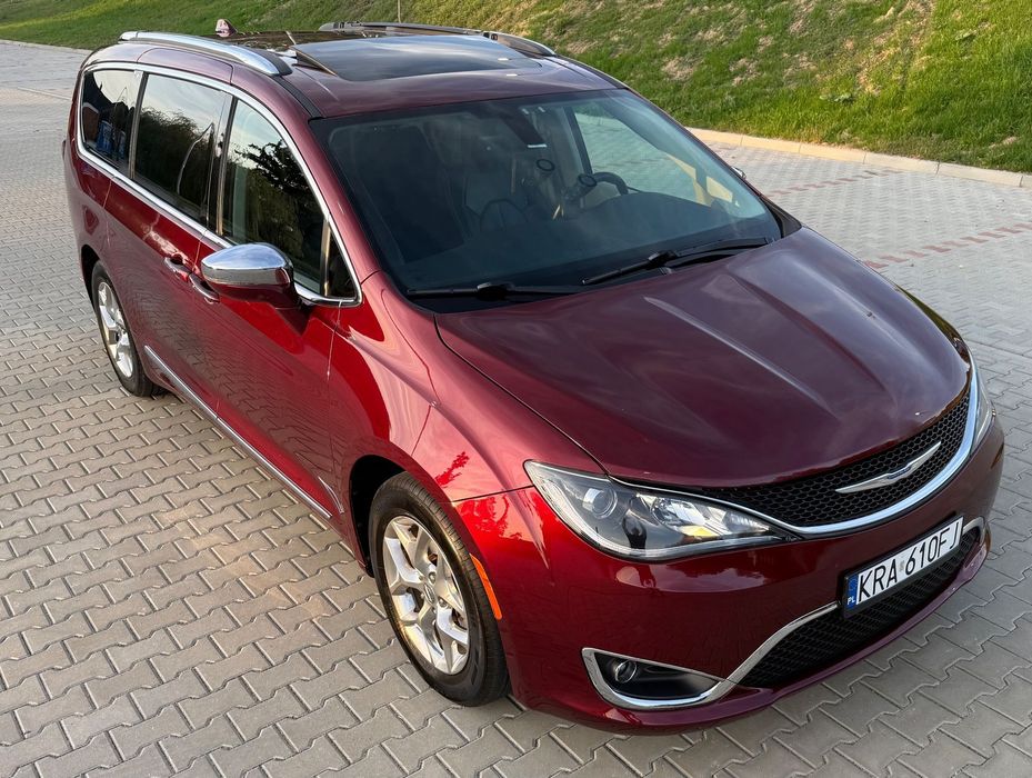 Chrysler Pacifica