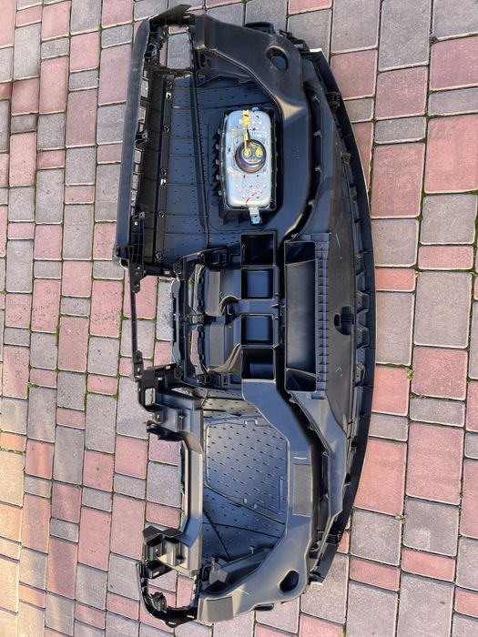 Торпеда хонда CR-V 2018-2021 всі кріплення цілі