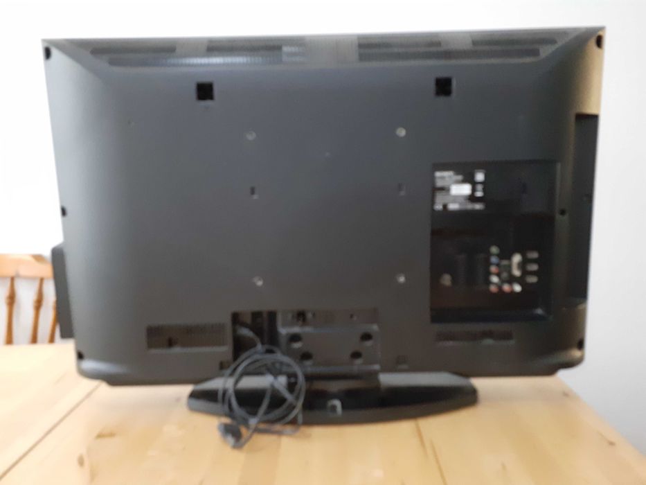 Televisão Sony Bravia KDL-32BX300 (Avariada)