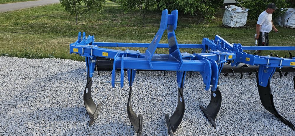 Głębosz michel. 4 łapy 2,5m 6 łap 3m pług dłutowy