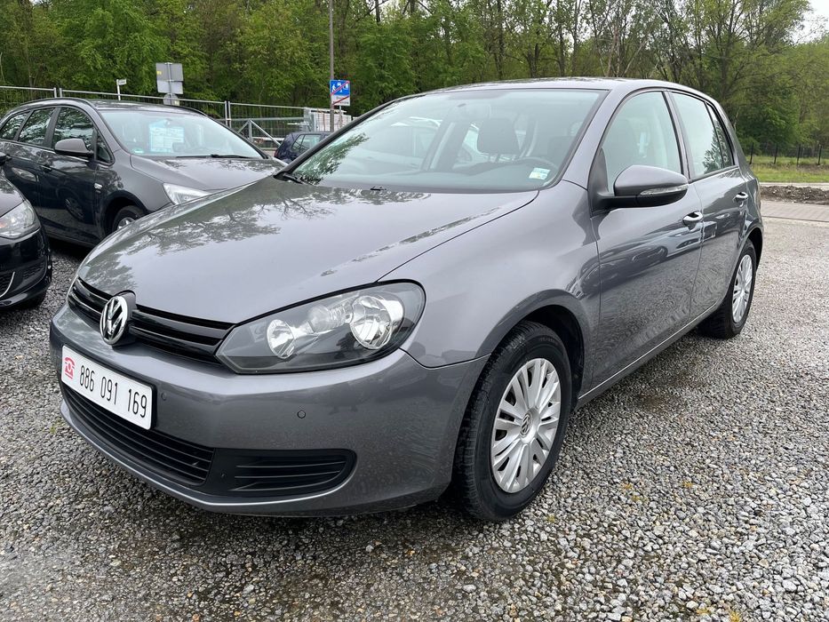 Volkswagen Golf VI 1.4 MPI 2010r Klimatronik Czujniki parkowania ISOFIX