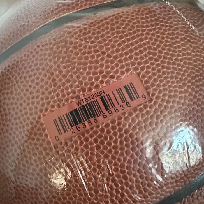 Баскетбольний мяч Wilson NCAA NBA drv nike molten