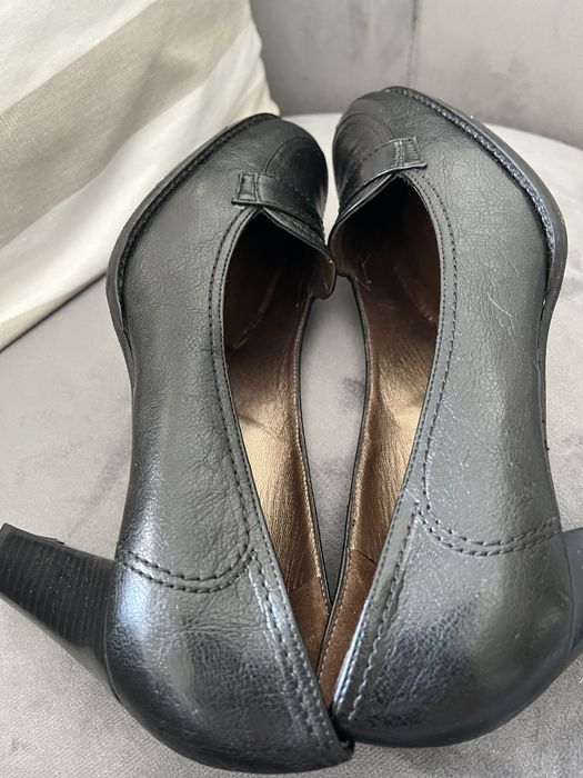 Buty czółenka damskie skora Peter Kaiser 37,5