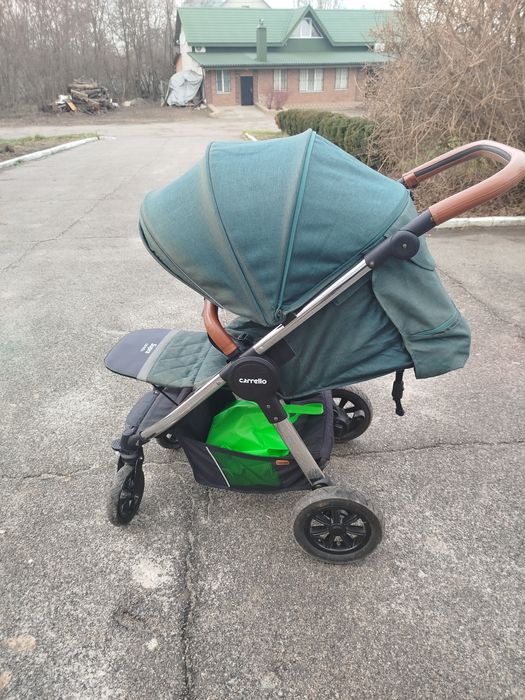 Прогулянкова каляска Carrello Supra