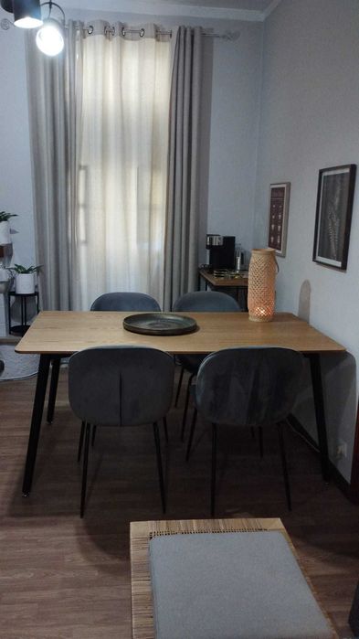 Rectangular dining table64285671138690121