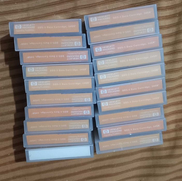 20 Cassetes Dados DDS HP 24Gb - Usadas