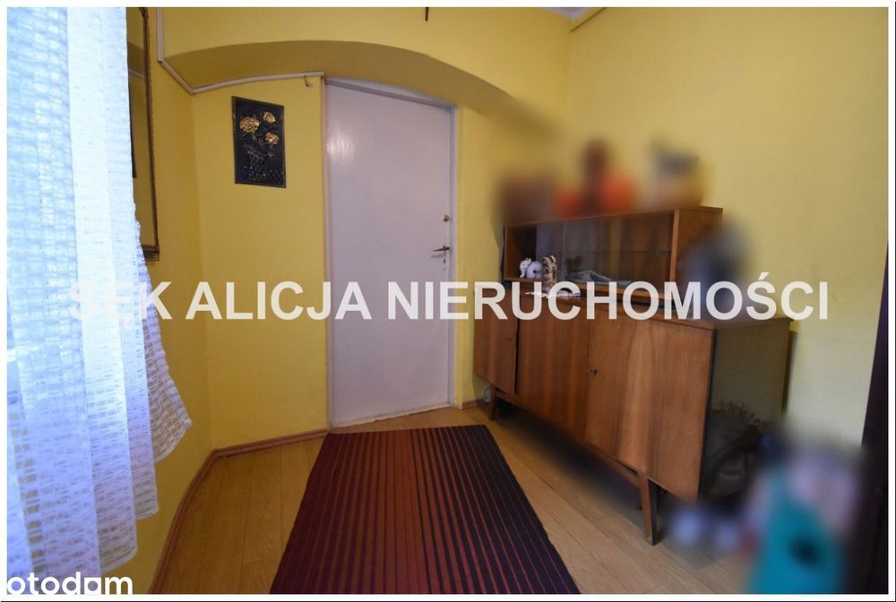 Duże mieszkanie na sprzedaż