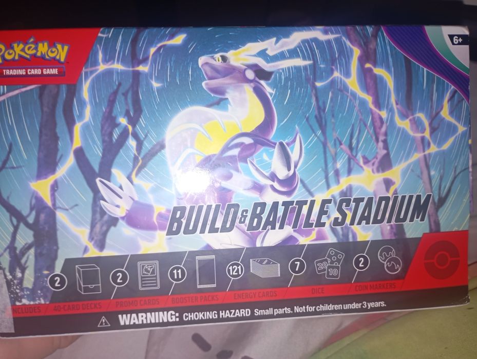 Коробка покемонов