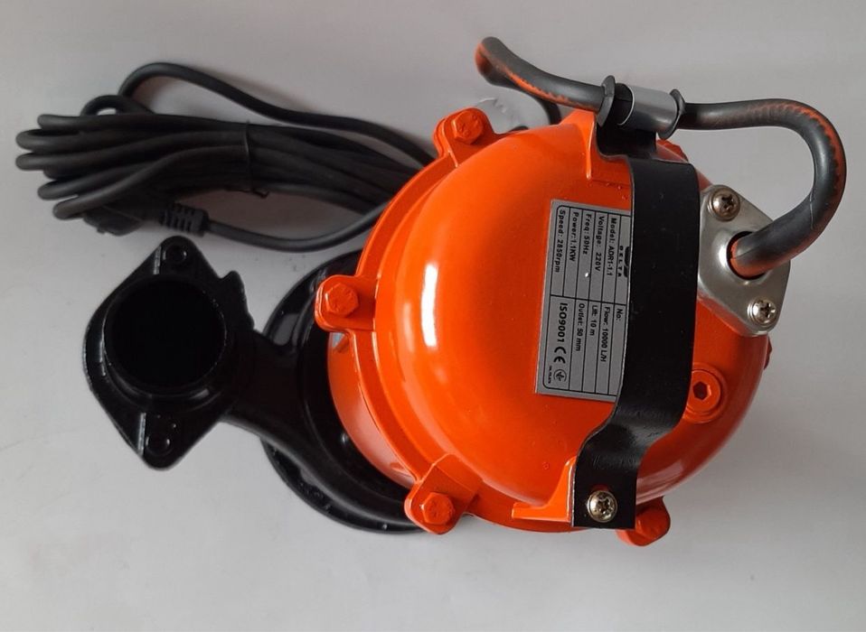 Poland насос фекальний дренажний для каналізаціі води