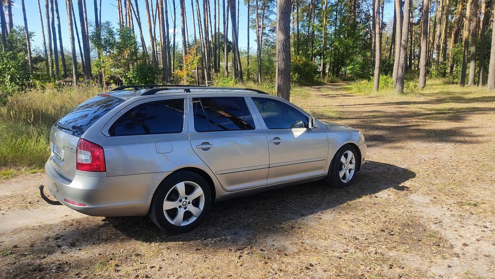 Продам недорого гарну Шкоду Октавію 2011 року. Дизель.