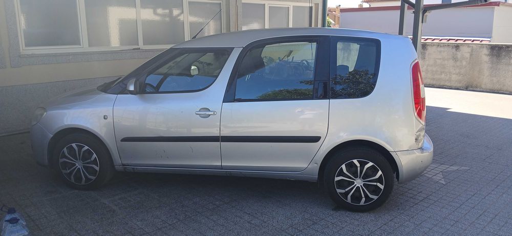 Skoda Roomster 1.4 TDI 80CV AC