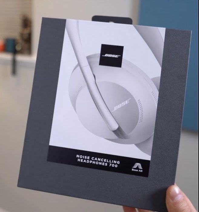 Bose nc 700 headphones