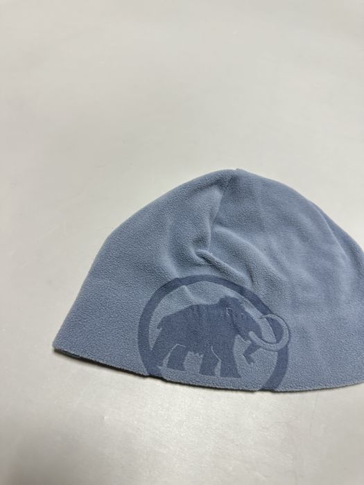 Флисоаая шапка Mammut
