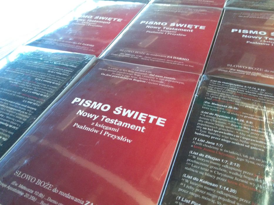 PISMO ŚWIĘTE Nowy Testament z księgami Psalmów i Przysłów