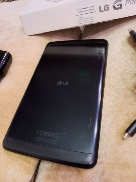 Планшет LG V500   8.3"