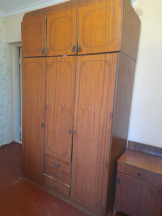 шкаф для одежды, продается мебель б.у