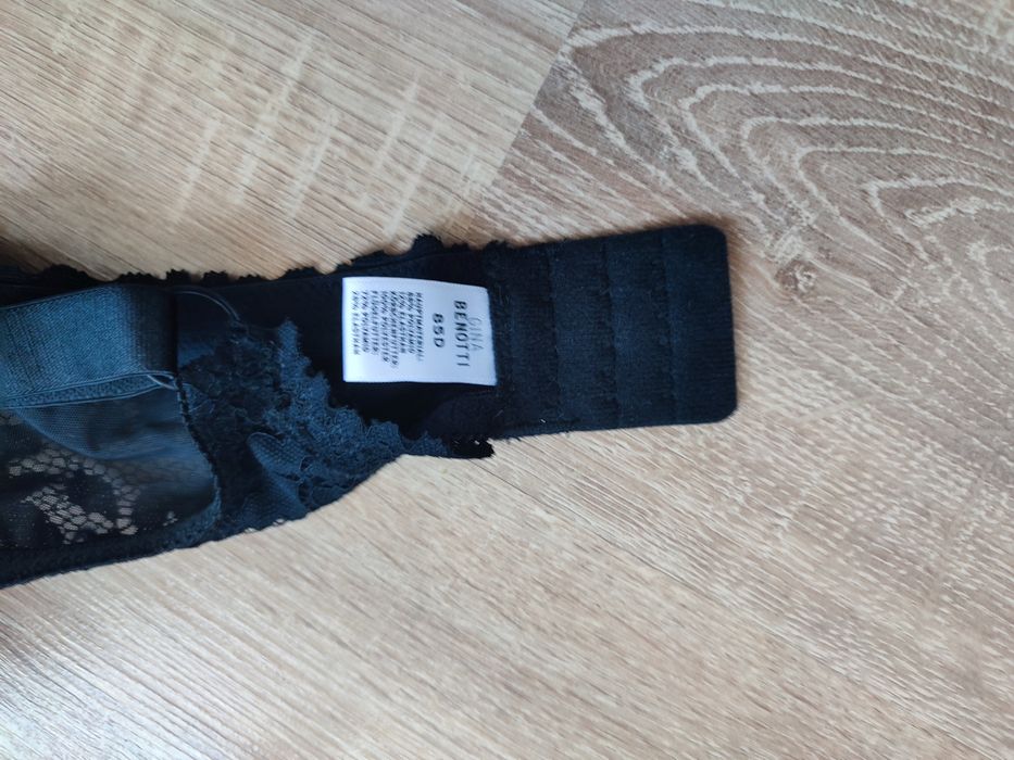 Biustonosz Gina Benotti