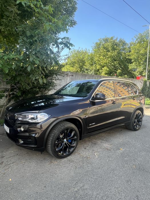 Продам BMW F15 2016 рік 4.4 бензин V8.