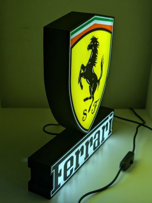 Candeeiro com logo da Ferrari para fãs da marca com luzes led e USB