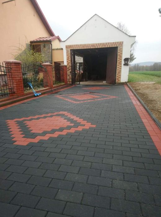 Układanie kostki brukowej
