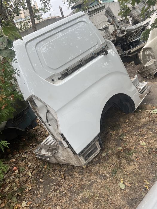 Задняя четверть крыло hyundai h1 год 11