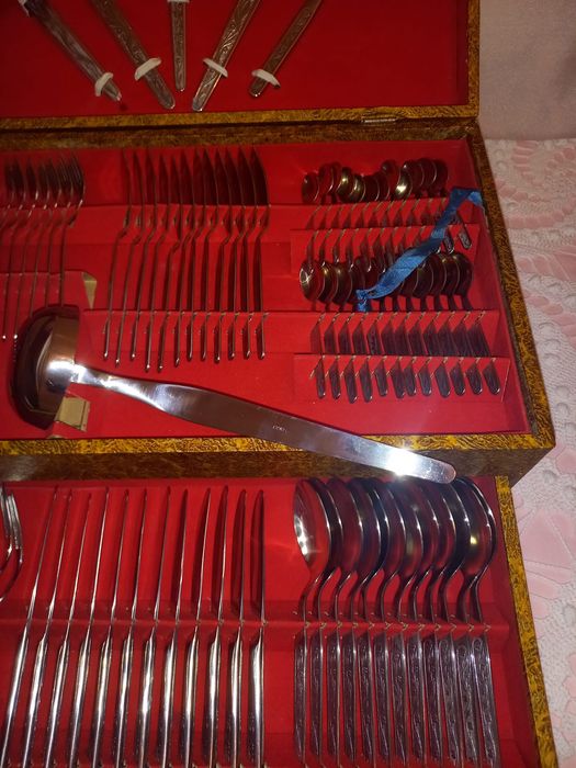 Faqueiro para 12 pessoas