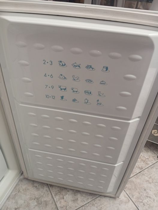 Arca congeladora Indesit