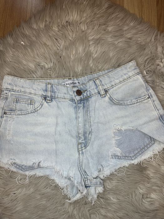 Krótkie jeansowe spodenki Pull&Bear