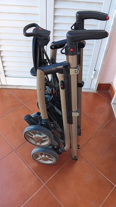 Carrinho de bebé Bebecar Rv3