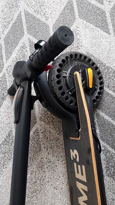 Hulajnoga elektryczna