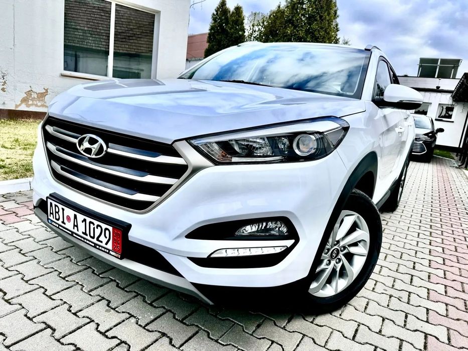 Hyundai Tucson 1.6 Benzyna 132KM Navi LED Kamera Bezwypadkowy Idealny Stan