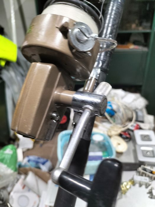 Carreto antigo e caana pesca impecávei