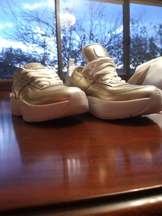 tenis   DC  senhora novos  n 37