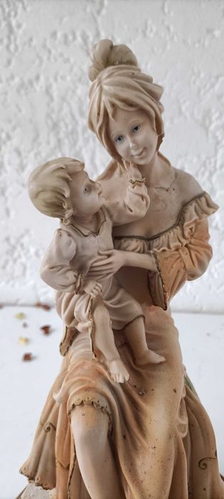 Escultura decorativa marfinite