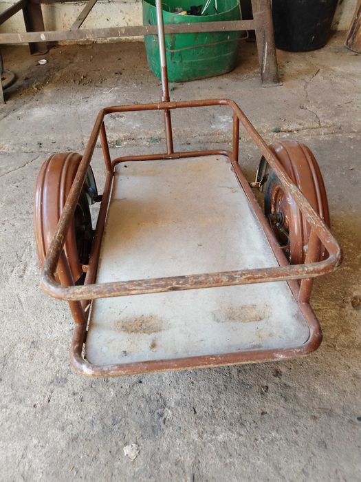 wózeczek  ogrodowy, podręczny