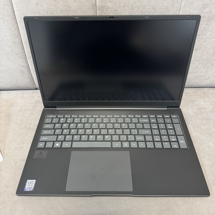 Новий ноутбук 17.3 дюйми M17S Intel Core i3 4/128