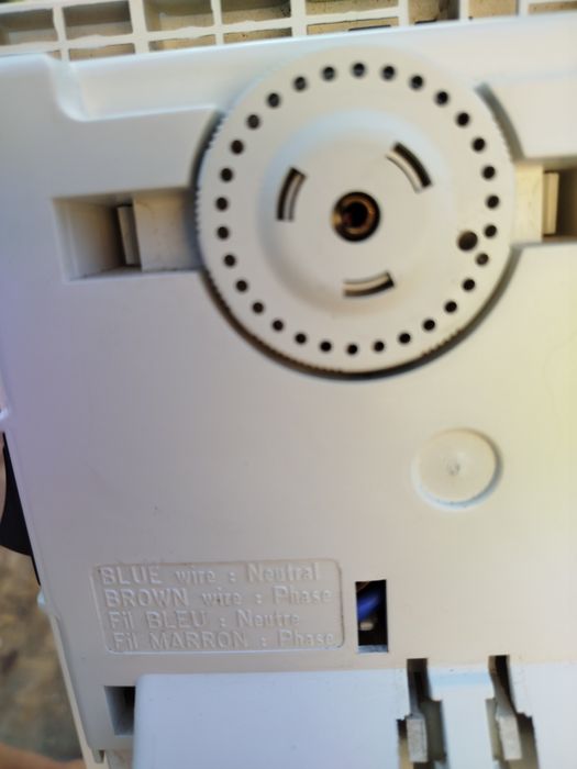 Конвектор- обігрівач з термостатом