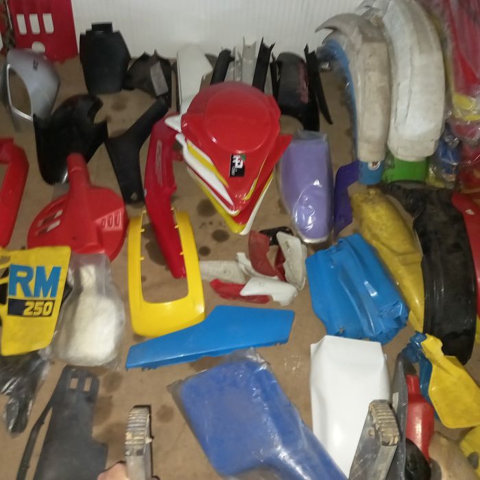 Lotes de plasticos de motorizadas e motas