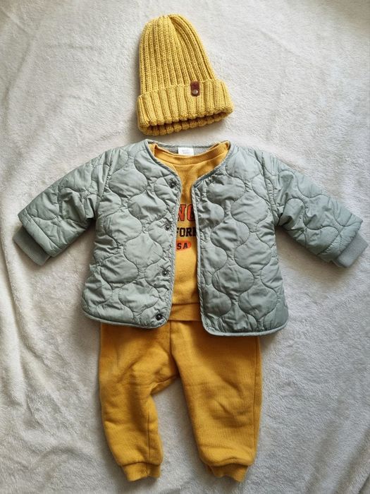 Куртка дитячаі 3-6 місяців