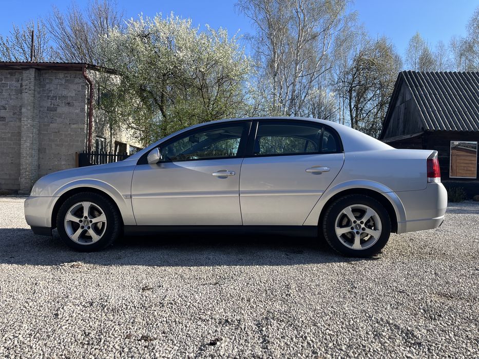 Opel Vectra C Sedan