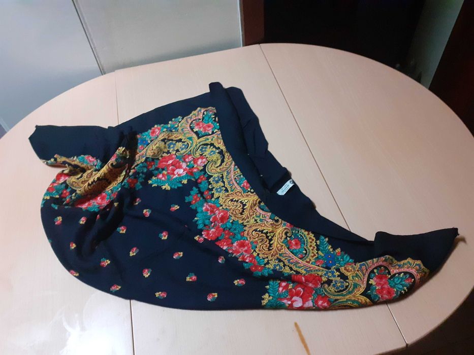 Lenço de Vianeza pretos (feito em Portugal)