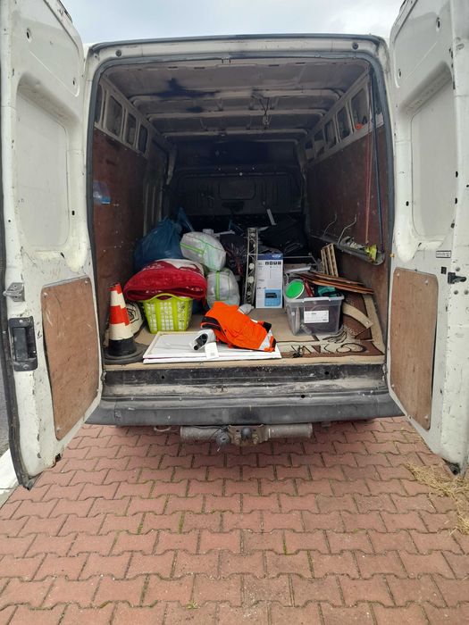 Transport Usługi Przeprowadzki Bus