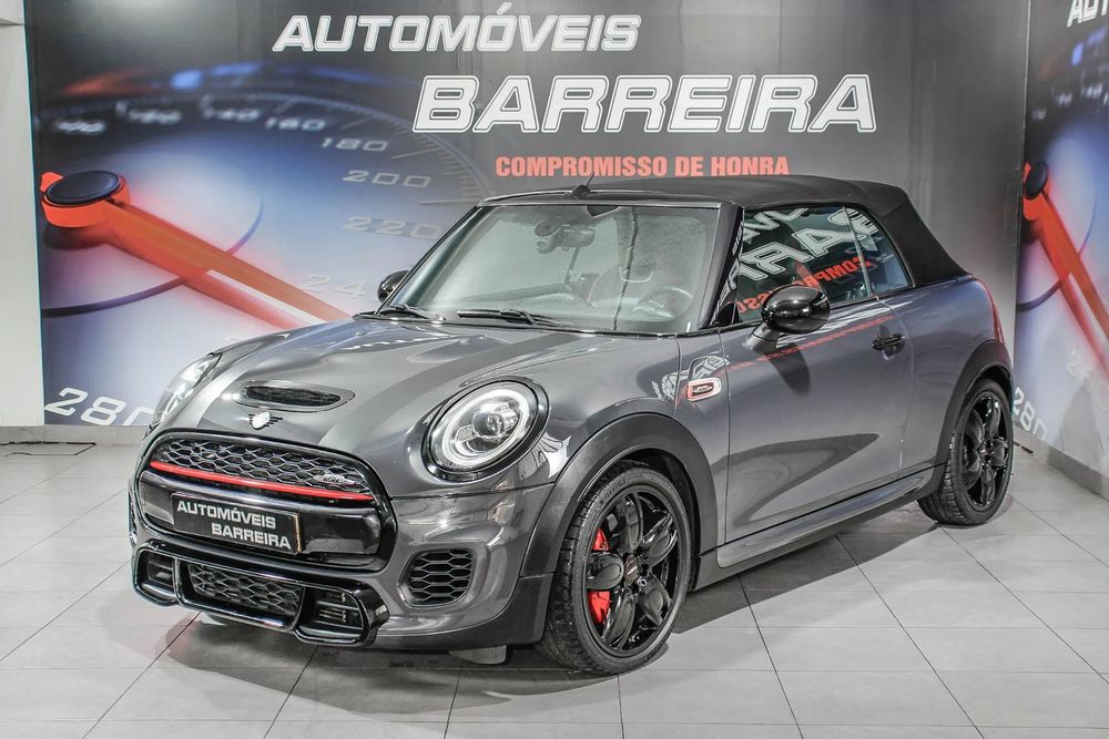 MINI Cabrio John Cooper Works Auto Desportiva
