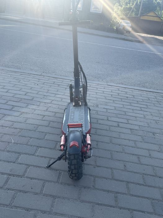 Електро самокат kugo kirin m4 pro